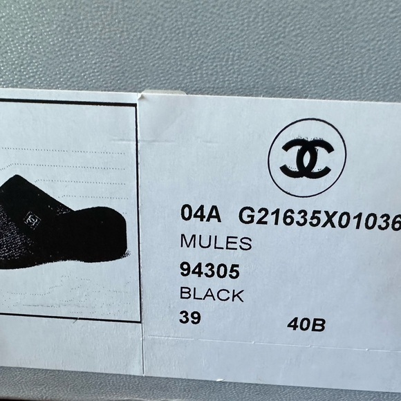 Vintage Chanel black suede mules/clogs 2004 in used condition size 39 - Picture 14 of 14